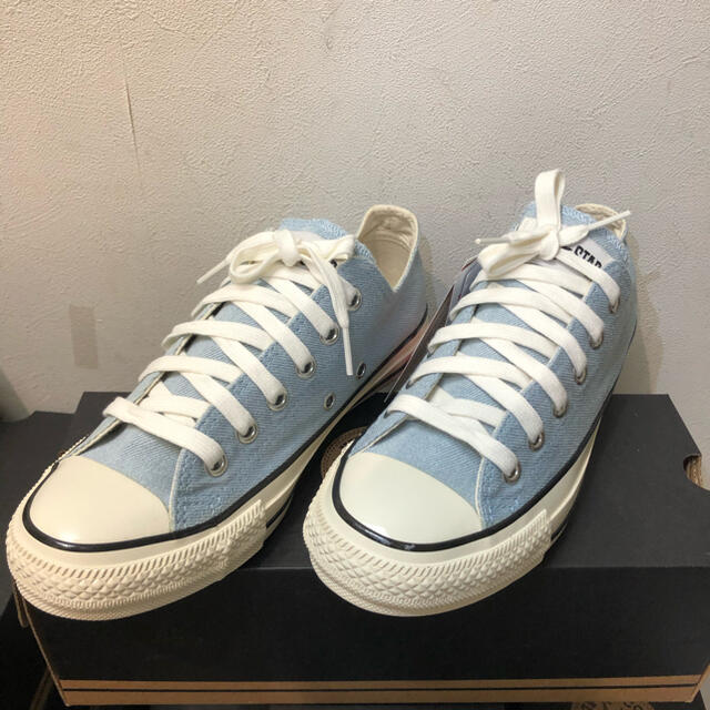 CONVERSE(コンバース)のりん様専用新品コンバース オールスター US フレイドデニム ローカット22.5 レディースの靴/シューズ(スニーカー)の商品写真