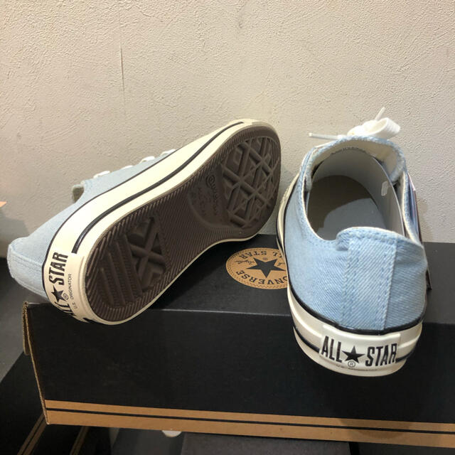 CONVERSE(コンバース)のりん様専用新品コンバース オールスター US フレイドデニム ローカット22.5 レディースの靴/シューズ(スニーカー)の商品写真