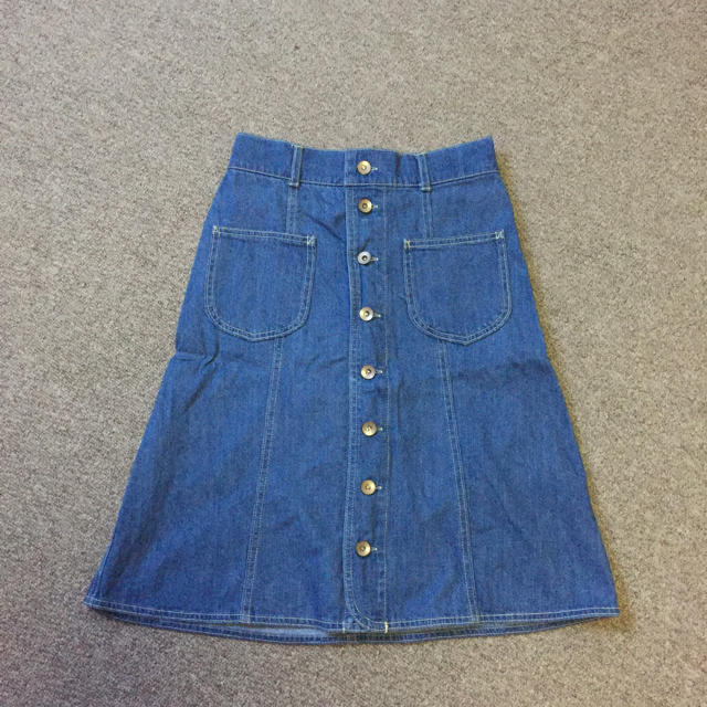 w closet(ダブルクローゼット)のWcloset デニムスカート レディースのスカート(ひざ丈スカート)の商品写真