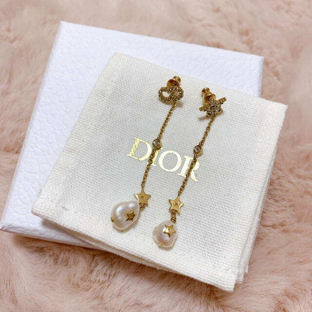 新品】正規品 Dior SHINY-D ピアス パール ロングピアス 注目の