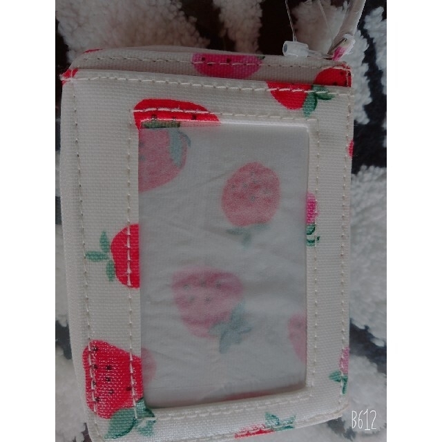 Cath Kidston(キャスキッドソン)の【新品・タグ付き】Cath Kidstonミニコンチネンタルウォレット レディースのファッション小物(財布)の商品写真