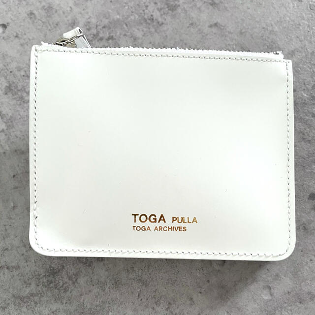 TOGA(トーガ)のTOGA PULLA レザーウォレット レディースのファッション小物(財布)の商品写真