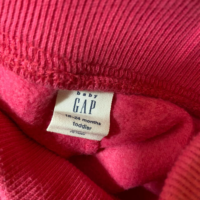 babyGAP(ベビーギャップ)のbaby GAP ピンク　ズボン　90 キッズ/ベビー/マタニティのキッズ服女の子用(90cm~)(パンツ/スパッツ)の商品写真