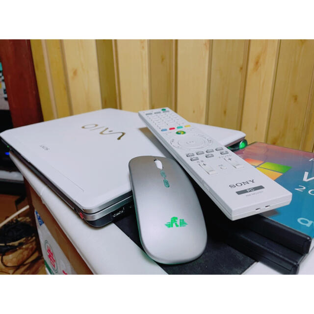 【最新OS＆Office2019】Blu-ray/W地デジ/新品7色光るWマウス