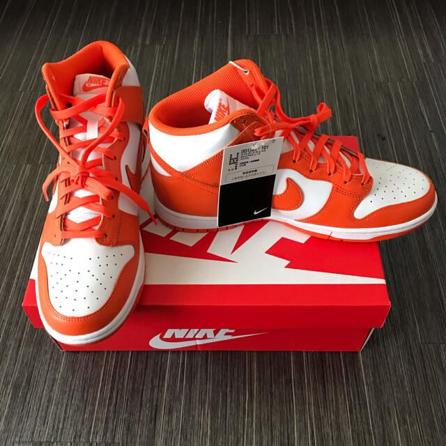 NIKE(ナイキ)のNIKE DUNK HIGH ORANGE BLAZE 28cm メンズの靴/シューズ(スニーカー)の商品写真