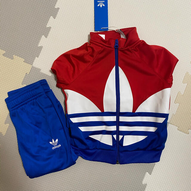 adidas(アディダス)のkids adidas ジャージ キッズ/ベビー/マタニティのキッズ服男の子用(90cm~)(その他)の商品写真