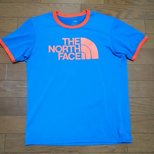 THE NORTH FACE(ザノースフェイス)のザ・ノース・フェイス　Tシャツ　Sサイズ メンズのトップス(Tシャツ/カットソー(半袖/袖なし))の商品写真