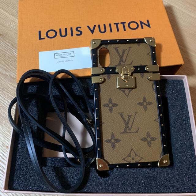 LOUISVUITTON【美品】LOUIS VUITTONストラップ付きiPhoneX用のトランクケース