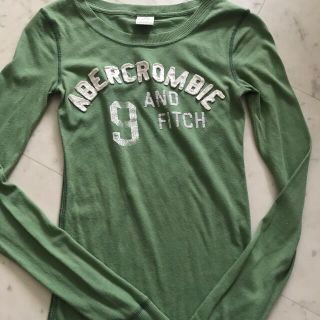 アバクロンビーアンドフィッチ(Abercrombie&Fitch)のアバクロ　ロンＴ(Tシャツ(長袖/七分))