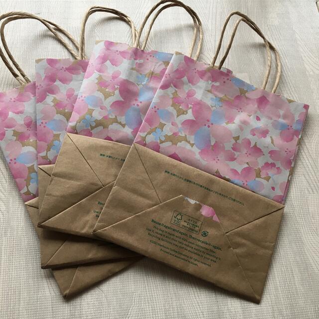 Starbucks Coffee(スターバックスコーヒー)のスターバックス　紙袋　桜　4枚セット レディースのバッグ(ショップ袋)の商品写真