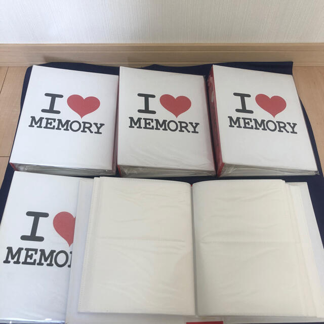 アルバム　写真入れ　I♡memory キッズ/ベビー/マタニティのメモリアル/セレモニー用品(アルバム)の商品写真