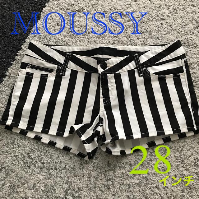 moussy(マウジー)のMOUSSY  ストライプショートパンツ　28インチ レディースのパンツ(ショートパンツ)の商品写真