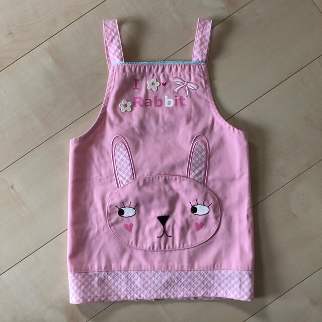 女の子　ピンク　うさぎ　エプロン　110cm キッズ/ベビー/マタニティのキッズ服女の子用(90cm~)(その他)の商品写真