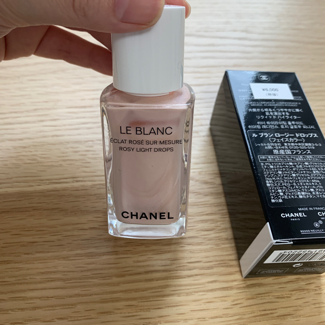 CHANEL(シャネル)のルブラン　ロージードロップス　箱あり お値引き不可 コスメ/美容のベースメイク/化粧品(化粧下地)の商品写真