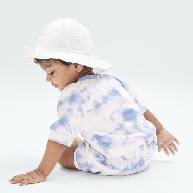 babyGAP(ベビーギャップ)のBabyGAP アイレットバケットハット キッズ/ベビー/マタニティのこども用ファッション小物(帽子)の商品写真