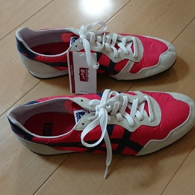 Onitsuka Tiger(オニツカタイガー)の オニツカタイガー スニーカー メンズの靴/シューズ(スニーカー)の商品写真