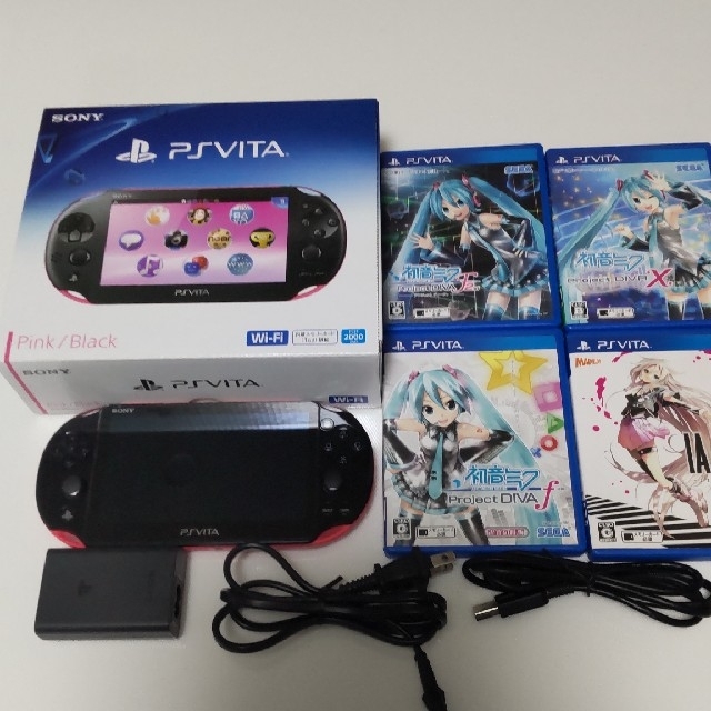 SONY PlayStationVITA 本体  PCH-2000 ZA15