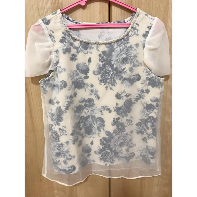 MISCH MASCH(ミッシュマッシュ)のミッシュマッシュ☆花柄☆トップス レディースのトップス(シャツ/ブラウス(半袖/袖なし))の商品写真