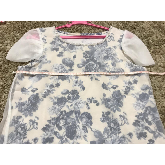 MISCH MASCH(ミッシュマッシュ)のミッシュマッシュ☆花柄☆トップス レディースのトップス(シャツ/ブラウス(半袖/袖なし))の商品写真