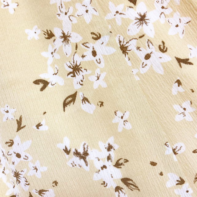水彩花柄ミディフレアスカート