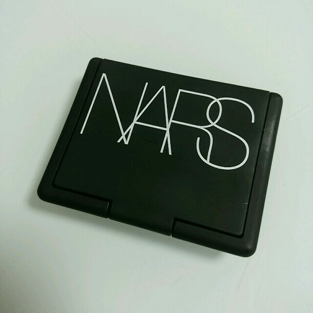 NARS(ナーズ)のナーズ デュオアイシャドー 3007 コスメ/美容のベースメイク/化粧品(アイシャドウ)の商品写真