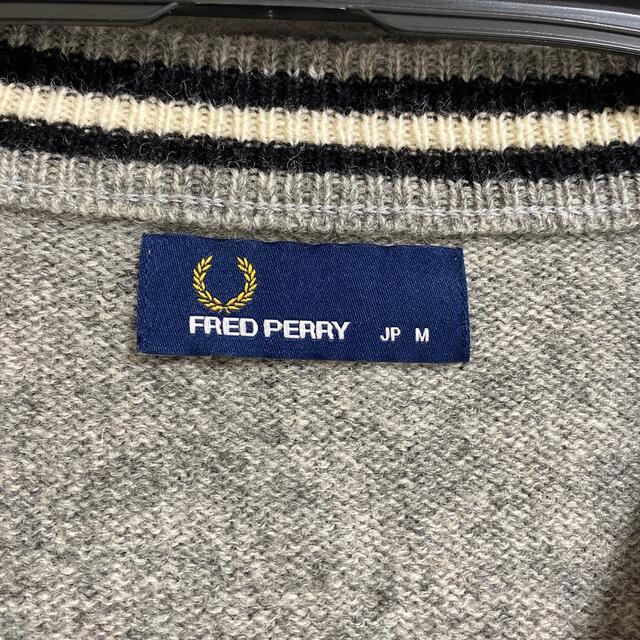 FRED PERRY(フレッドペリー)のFRED PERRYニットカーデ(グレー) メンズのトップス(カーディガン)の商品写真