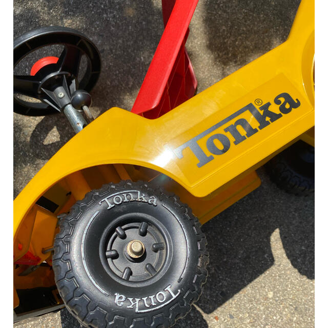 Tonka 自動車　玩具 エンタメ/ホビーのおもちゃ/ぬいぐるみ(ミニカー)の商品写真