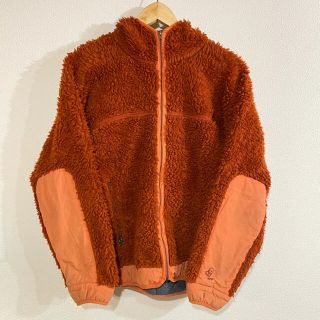 パタゴニア(patagonia)の希少XSサイズ パタゴニア リズムフーディ ティキウッド アメリカ製(パーカー)