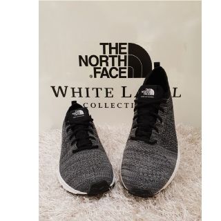 ザノースフェイス(THE NORTH FACE)のTHE NORTH FACE　ノースフェイス　新品　スニーカ　シューズ　24.5(スニーカー)