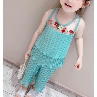 SALE 夏先取り！子供服　キッズセットアップ　かわいいトップス&パンツ(ドレス/フォーマル)