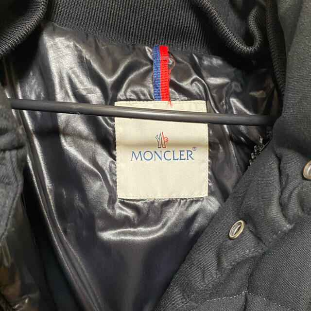 MONCLERダウンジャケット 3