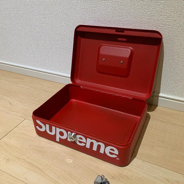 Supreme(シュプリーム)のsupreme Lock Box インテリア/住まい/日用品のインテリア小物(小物入れ)の商品写真