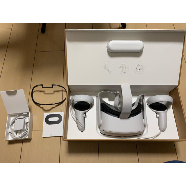 「64GB」Oculus QUEST2 オキュラスクエスト2 エンタメ/ホビーのゲームソフト/ゲーム機本体(家庭用ゲーム機本体)の商品写真