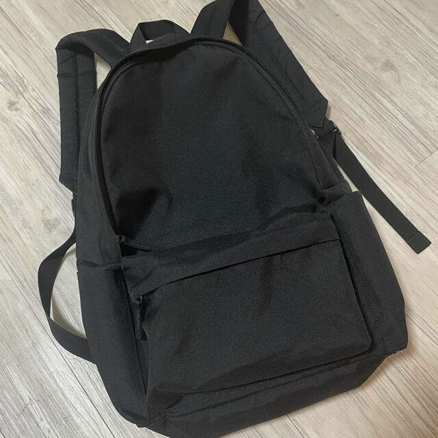 MUJI (無印良品)(ムジルシリョウヒン)の無印良品 リュック 黒 レディースのバッグ(リュック/バックパック)の商品写真