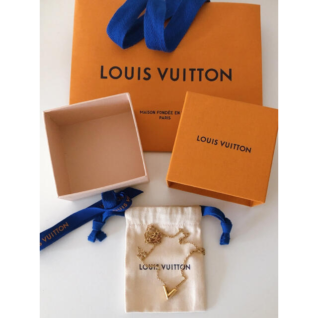 LOUIS VUITTON - VUITTON ネックレス　エセンシャルV
