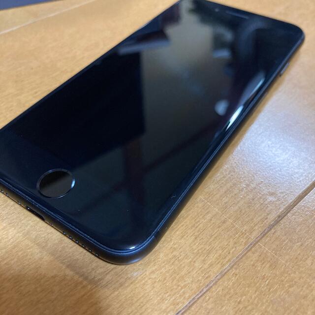 iPhone8 64GB black 本体