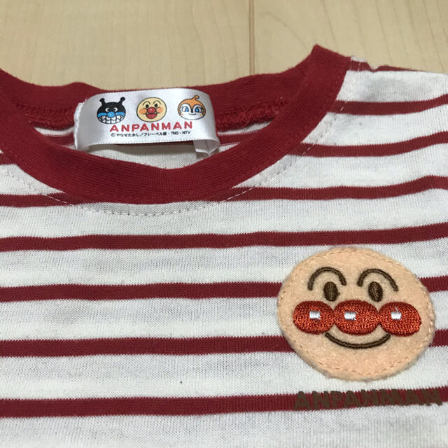 BANDAI(バンダイ)のアンパンマン  長袖シャツ　95cm キッズ/ベビー/マタニティのキッズ服男の子用(90cm~)(Tシャツ/カットソー)の商品写真