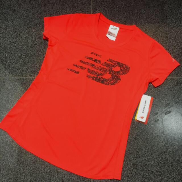 New Balance(ニューバランス)の【新品】NB ニューバランス Tシャツ レディースのトップス(Tシャツ(半袖/袖なし))の商品写真