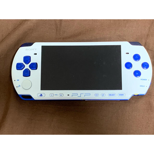 PlayStation Portable(プレイステーションポータブル)のPSP本体 エンタメ/ホビーのゲームソフト/ゲーム機本体(携帯用ゲーム機本体)の商品写真