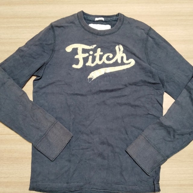 Abercrombie&Fitch(アバクロンビーアンドフィッチ)のアバクロのロンＴ メンズのトップス(Tシャツ/カットソー(七分/長袖))の商品写真