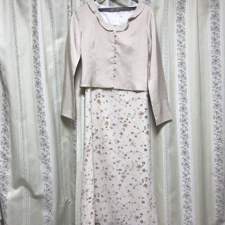 ローラアシュレイ(LAURA ASHLEY)の美品　ケティ　ワンピース　スーツ　セットアップ(ロングワンピース/マキシワンピース)