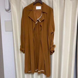 ザラ(ZARA)のZARAトレンチコート(トレンチコート)