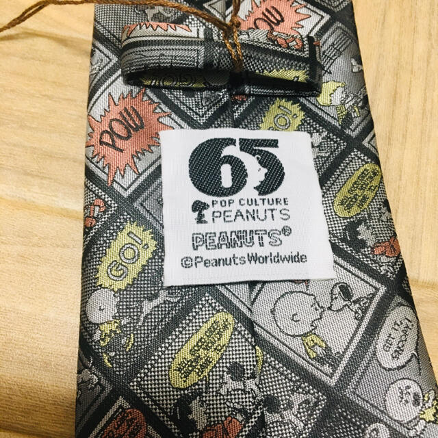PEANUTS(ピーナッツ)の【新品】スヌーピー65周年記念ネクタイ　papagood メンズのファッション小物(ネクタイ)の商品写真