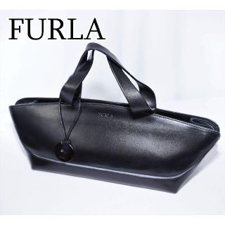 フルラ(Furla)のFURLA フルラ　ミニ　ハンドバック　ブラック　黒　チャーム　ライン(ハンドバッグ)