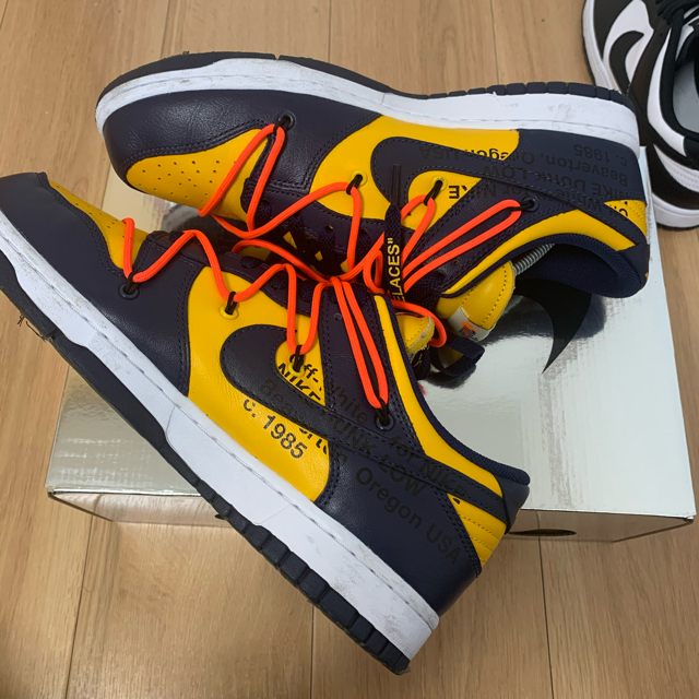 OFF-WHITE(オフホワイト)のschaam様専用　ow x nike dunk low michigan メンズの靴/シューズ(スニーカー)の商品写真