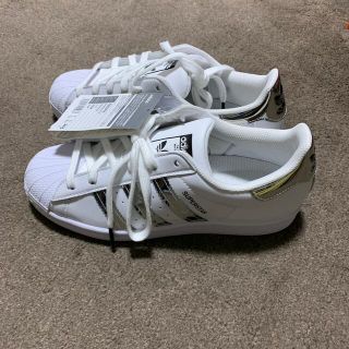 アディダス(adidas)の週末割引　アディダス　　スーパースター　　24.5(スニーカー)