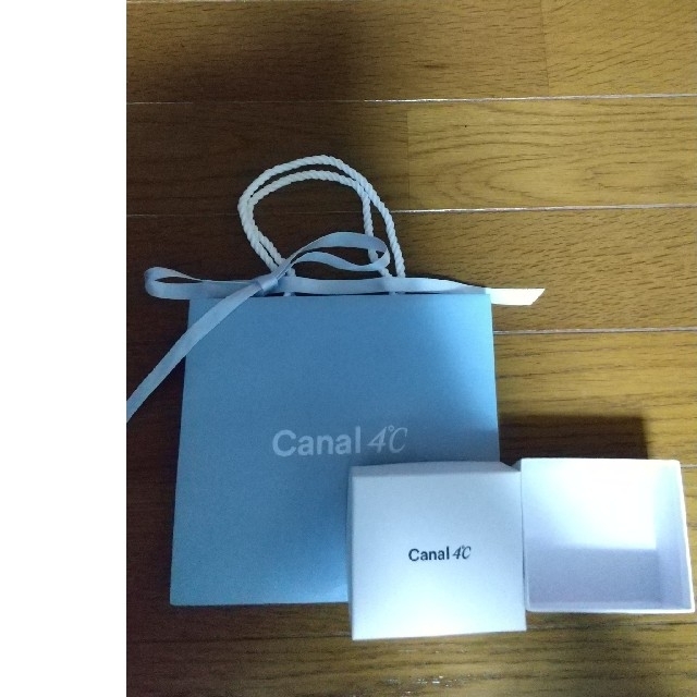 canal４℃(カナルヨンドシー)のCANEL 4℃ 袋 箱 リボン レディースのバッグ(ショップ袋)の商品写真