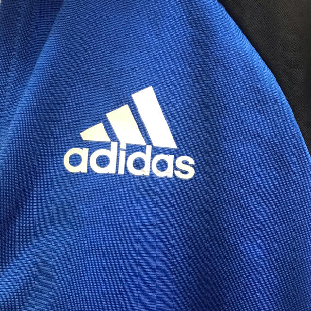 adidas(アディダス)の【adidas】キッズ140センチ　ジャージ　トップス キッズ/ベビー/マタニティのキッズ服男の子用(90cm~)(ジャケット/上着)の商品写真