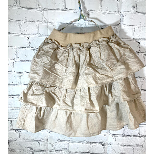 COMME CA ISM(コムサイズム)の【COMME CA ISM】女の子　フリルスカート　130cm キッズ/ベビー/マタニティのキッズ服女の子用(90cm~)(スカート)の商品写真