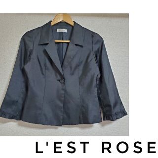 レストローズ(L'EST ROSE)のL'EST ROSE テーラードジャケット 袖フリル 7分袖(テーラードジャケット)